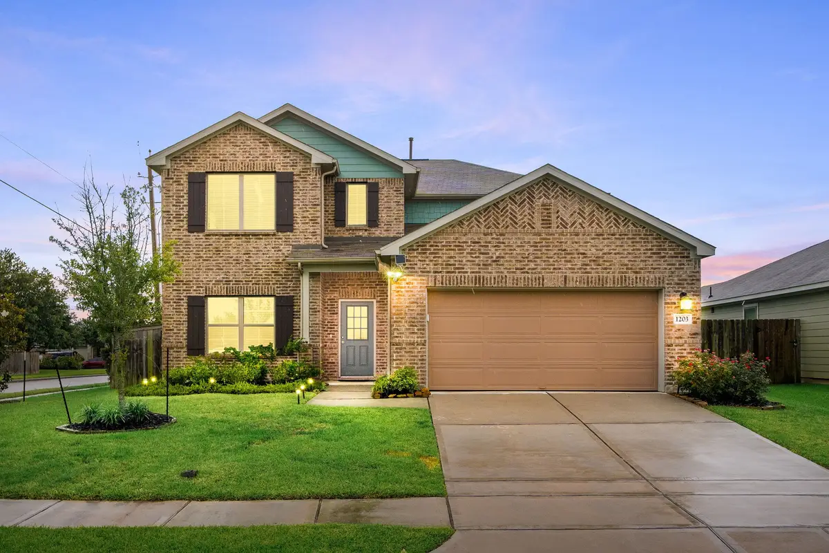 1203 Lancer Leap Drive, Alvin, TX 77511 - Image #1