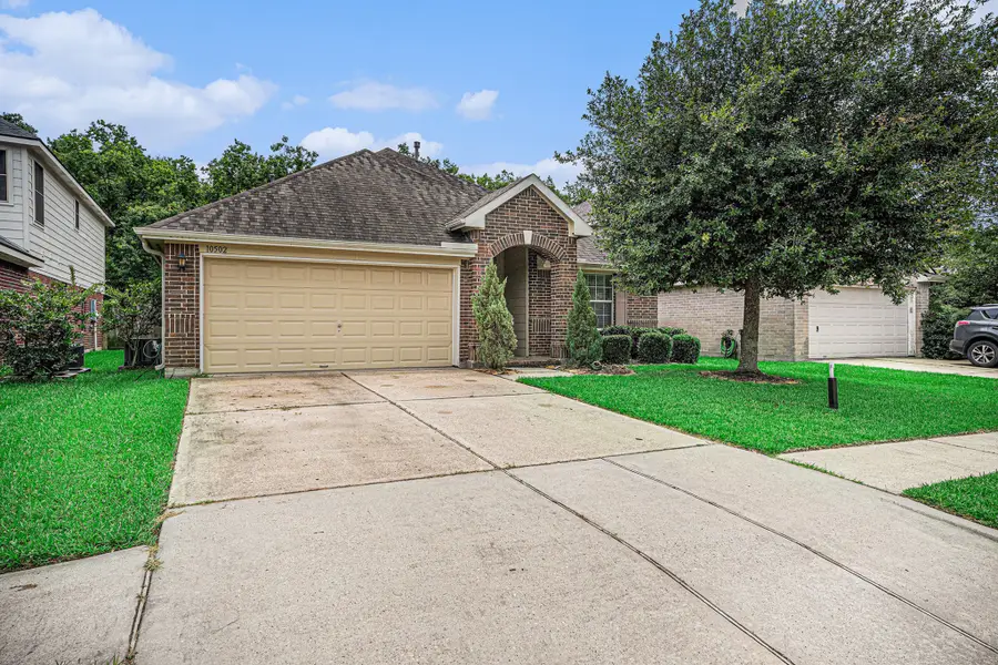 10502 Lauren Creek Drive, Baytown, TX 77523 - Image #2