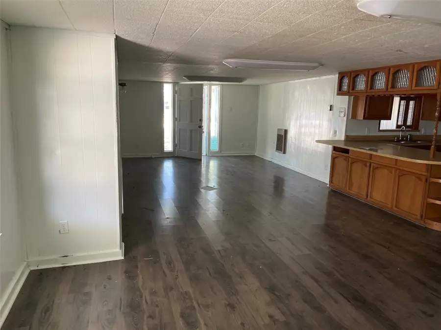 246 Nash Boulevard, San Antonio, TX 78223 - #3