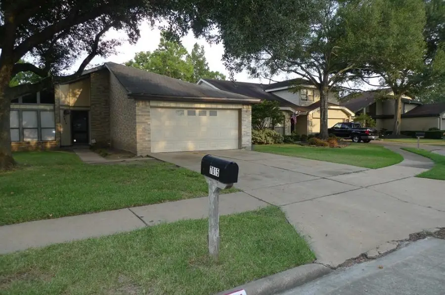 7015 Caladero Drive, Houston, TX 77083 - #2
