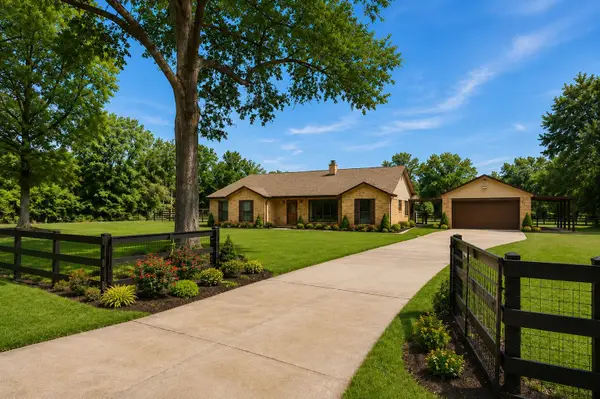 10070 Woodcreek Circle, Willis, TX 77318