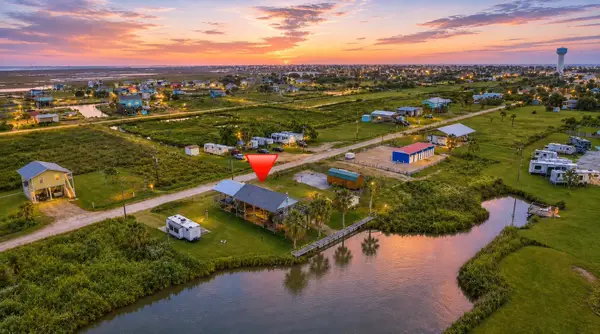 1273 Diamond Road, Crystal Beach, TX 77650