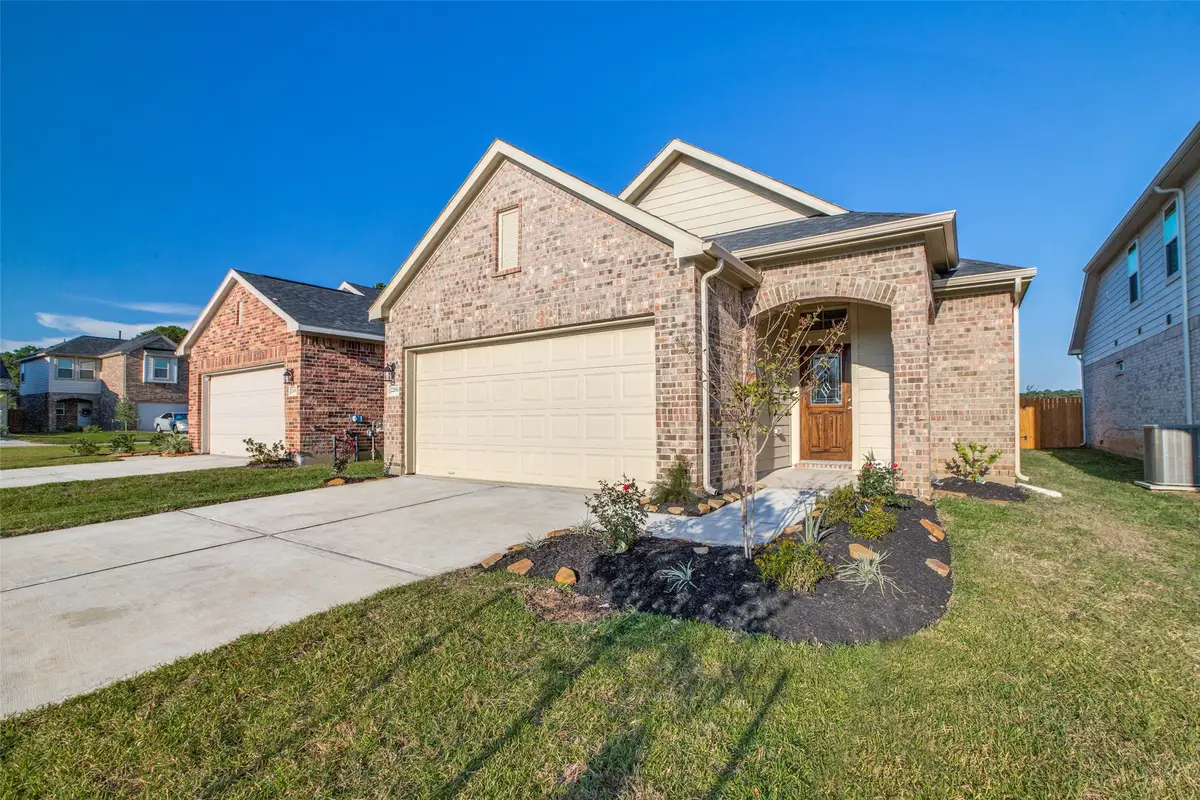 22650 Rosebush Hill Road, Tomball, TX 77377 - Image #1