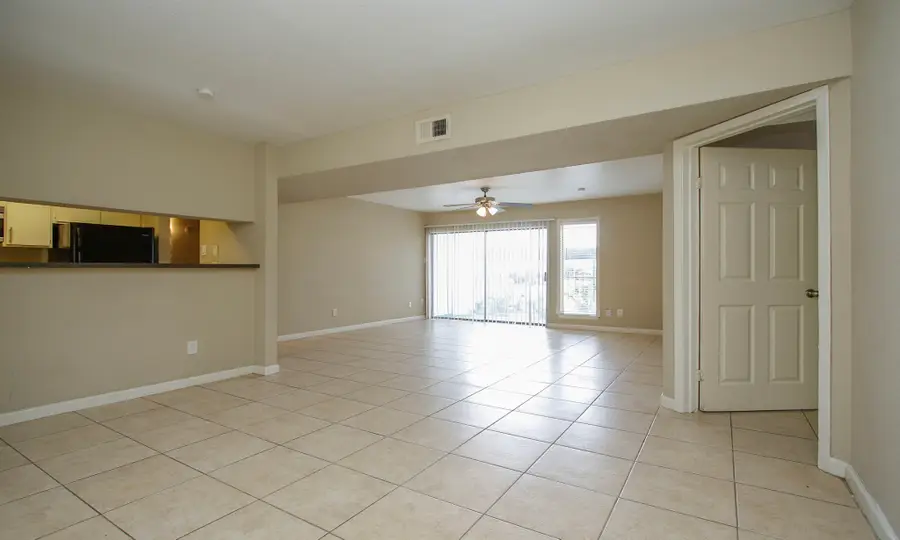 2822 S Bartell Drive #H6, Houston, TX 77054 - #2