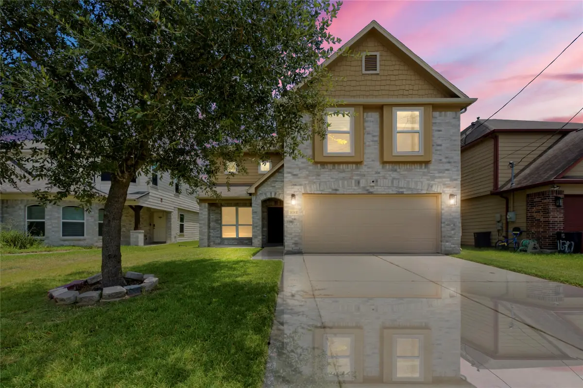 16763 N Gull Drive, Conroe, TX 77385 - #1