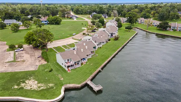 325 Carolcrest Lane #3, Livingston, TX 77351