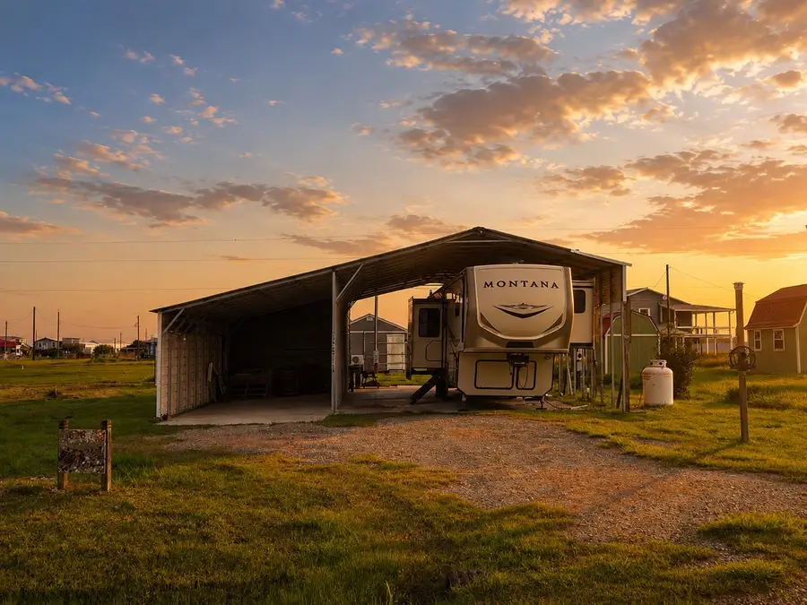 626 Ladyfish Road, Palacios, TX 77465 - #3