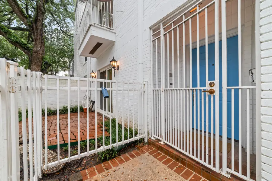 2220 Welch Street, Houston, TX 77019 - #3