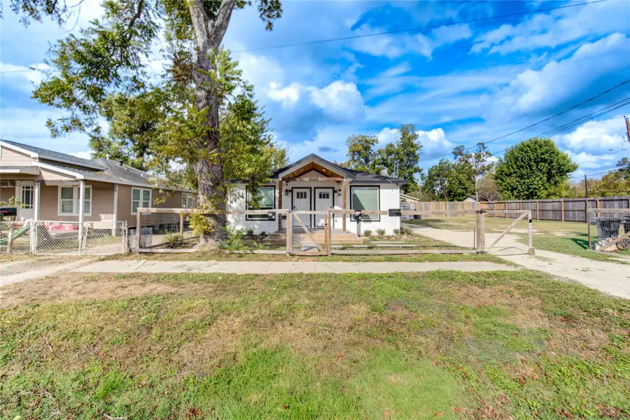 4049 Lucille Street #ABC, Houston, TX 77026 - #2