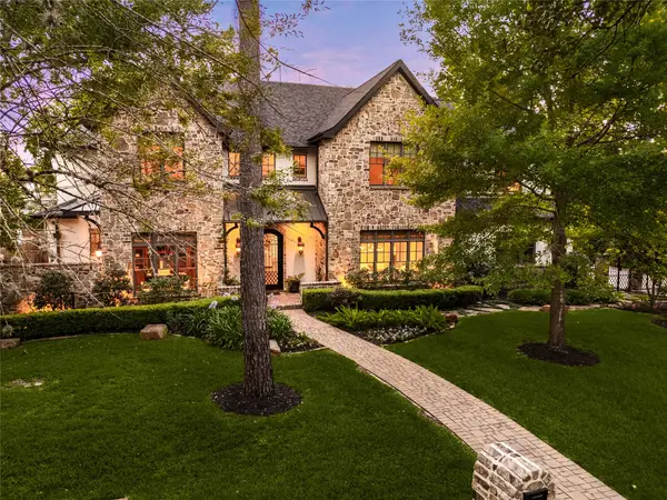 735 Timber Hill Drive, Hedwig Village, TX 77024