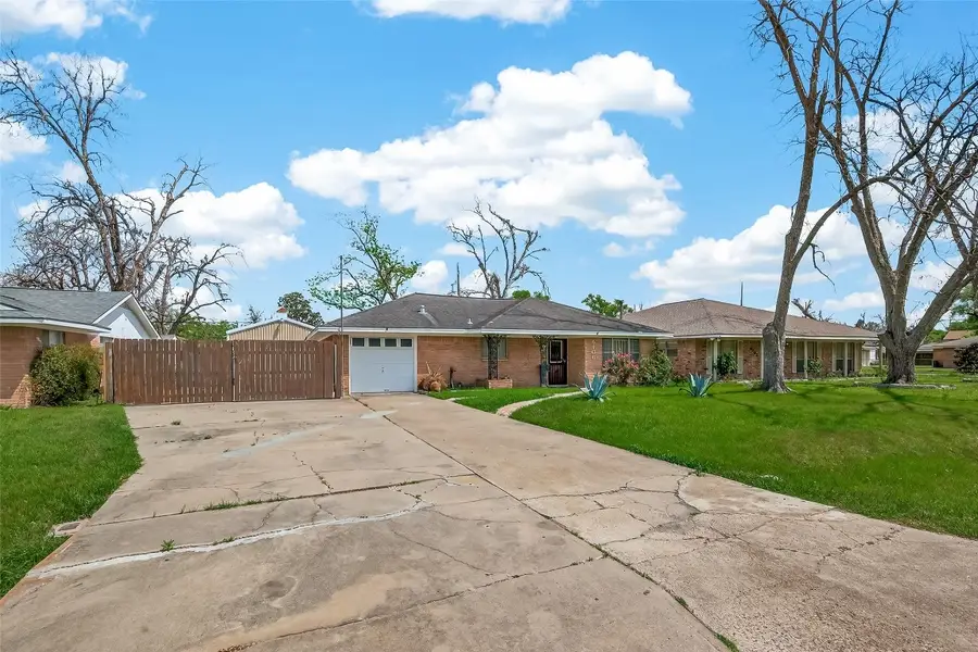 8106 Northline Drive, Houston, TX 77037 - #2