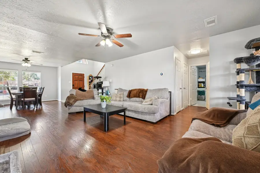 415 Stockbridge Lane, Dickinson, TX 77539 - #2