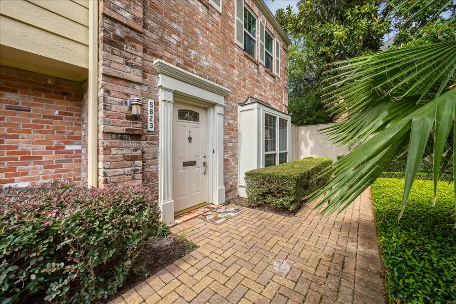 5823 Valley Forge Drive #93, Houston, TX 77057 - Image #2