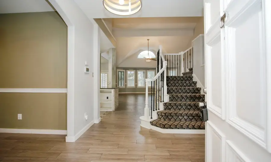 15915 Angler Bend Drive, Houston, TX 77044 - Image #2