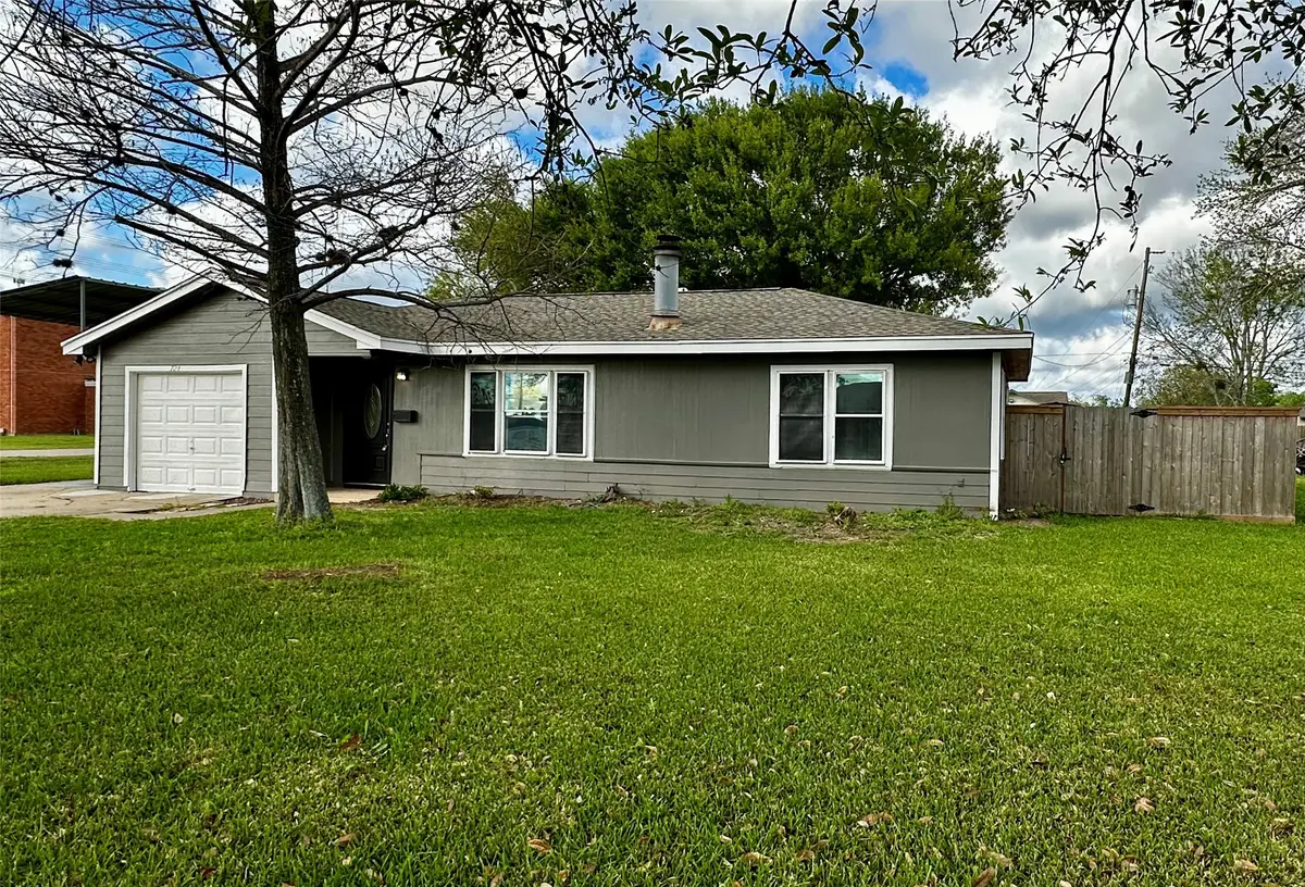 724 N Avenue F, Freeport, TX 77541 - #1