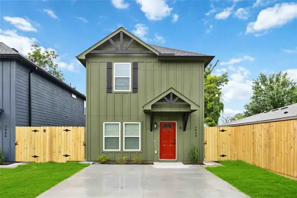 7944 Fields Street #A/B, Houston, TX 77028