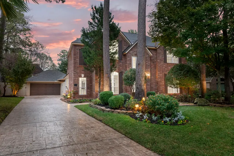 38 N Dragonwood Place, The Woodlands, TX 77381 - Image #2