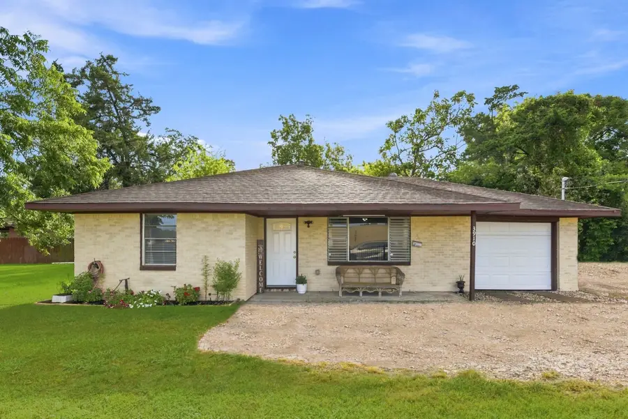 3910 Dickinson Avenue, Dickinson, TX 77539 - #2