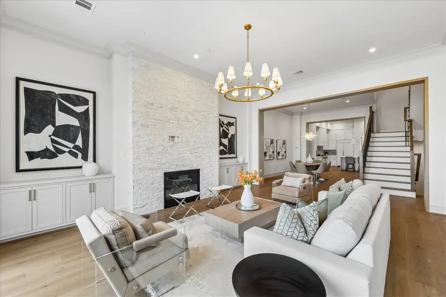 1215 W Pierce Street, Houston, TX 77019 - #2