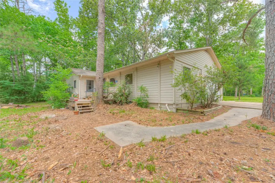 330 Oak Tree Drive, Point Blank, TX 77364 - #2