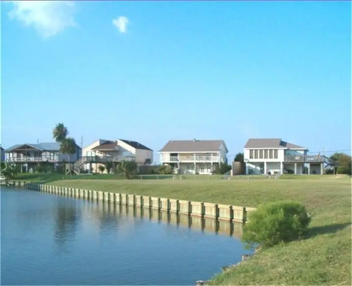 2 N Redwing Street, La Marque, TX 77568 - Image #3