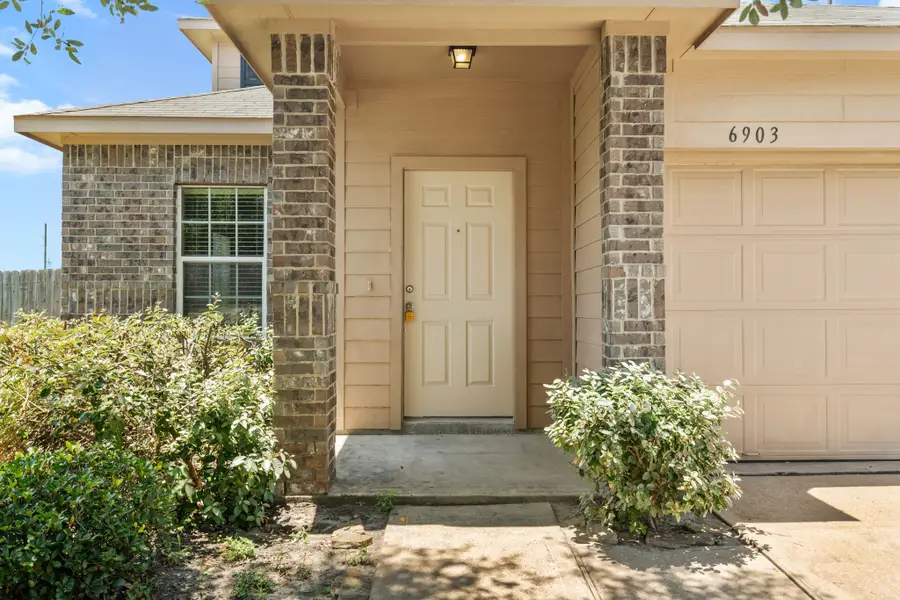 6903 Silver Trace Court, Katy, TX 77449 - #3