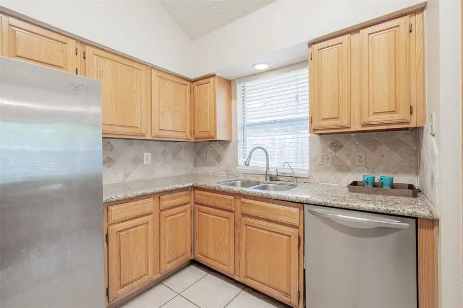 3303 Kempwood Drive, Sugar Land, TX 77479 - #3