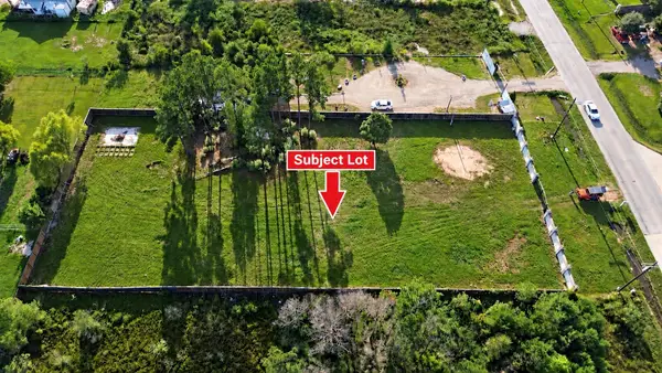 1229 County Road 5100 Road, Cleveland, TX 77327