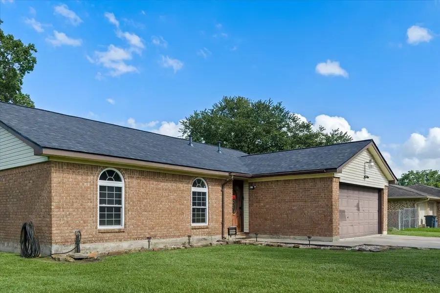 10122 Laurie Lane, Highlands, TX 77562 - #3