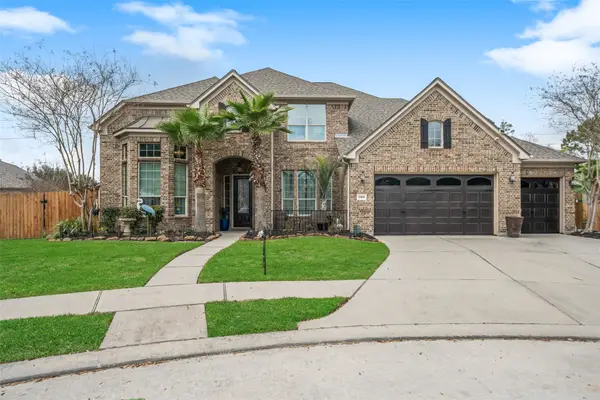 13906 Lake Benbrook Drive, Houston, TX 77044