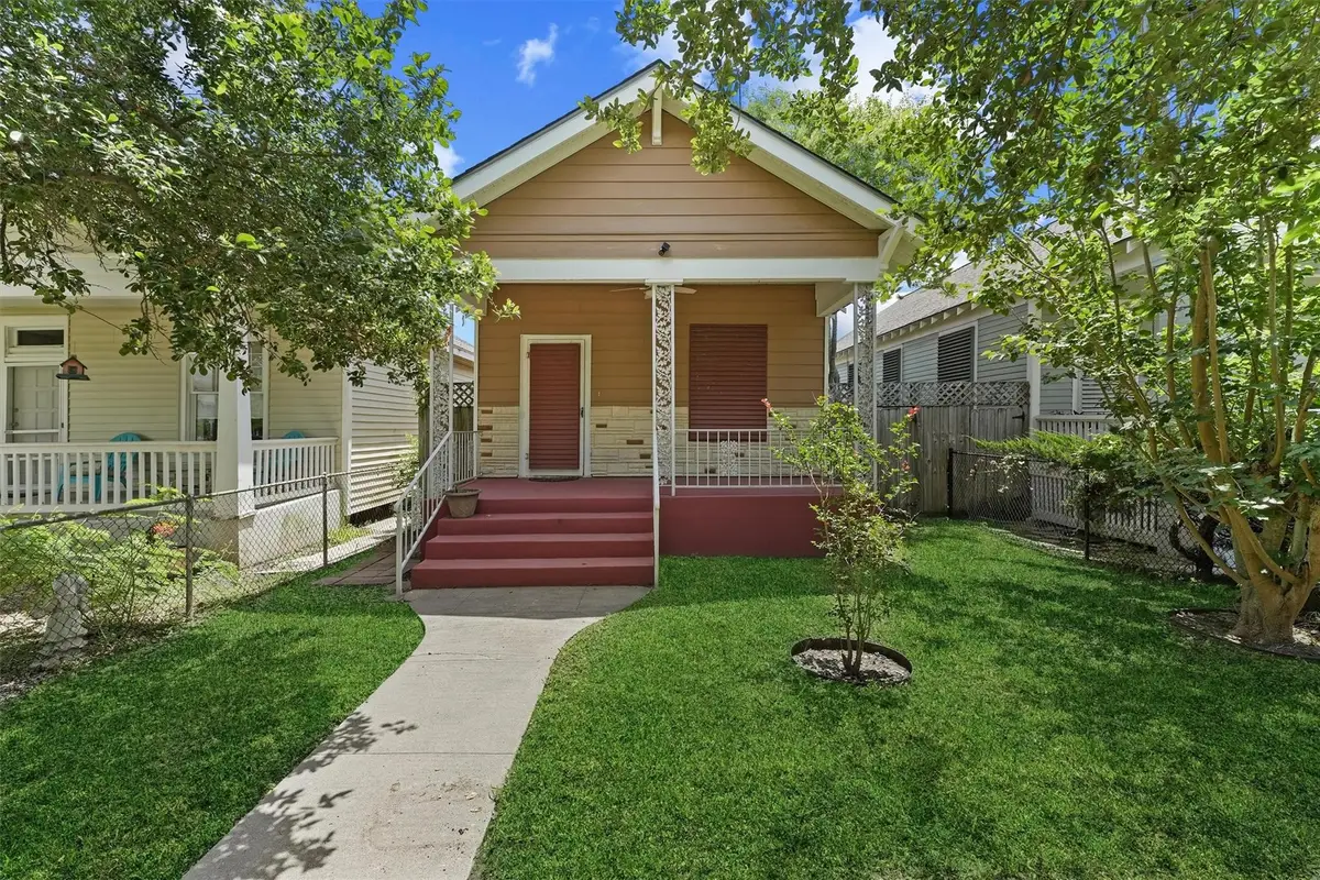 2212 32nd Street, Galveston, TX 77550 - #1