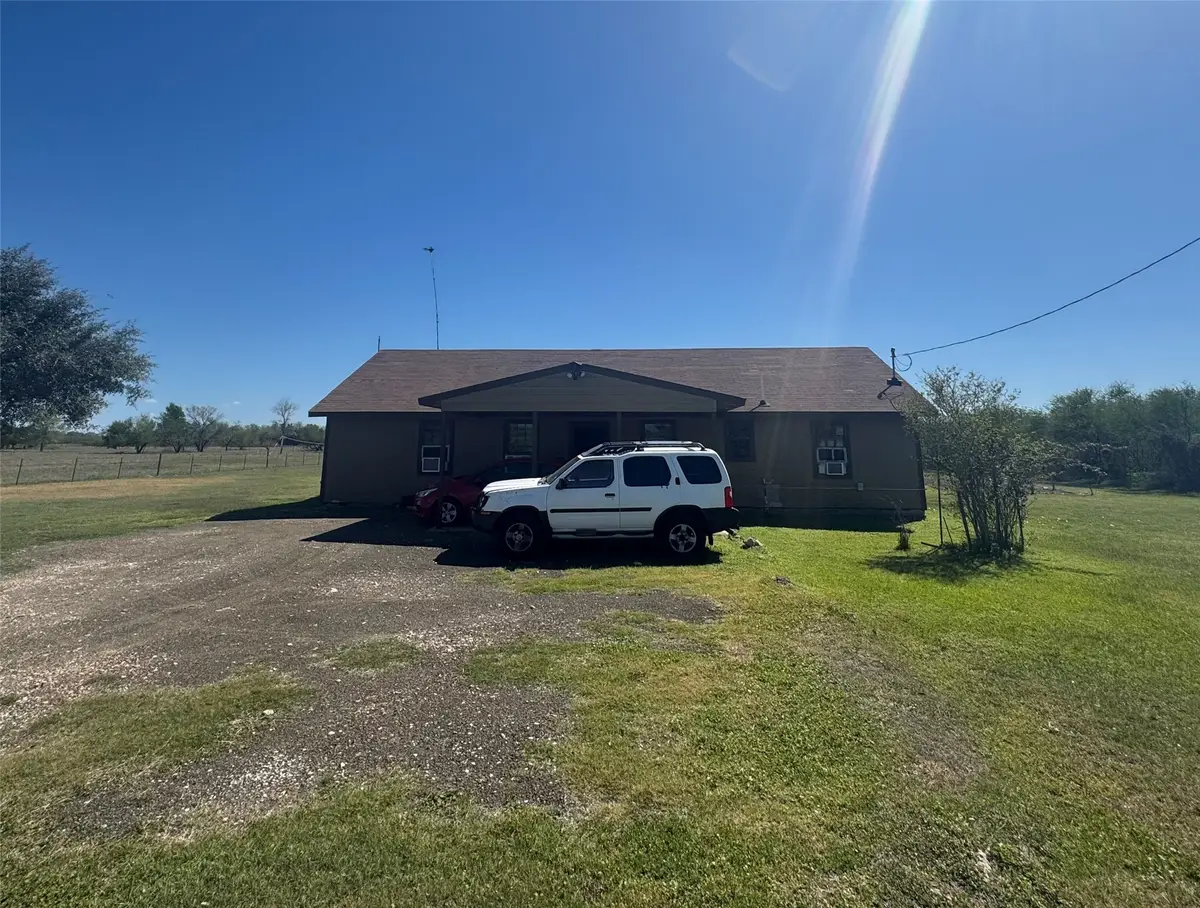 1904 Dodge Lane, Wallis, TX 77485 - #1