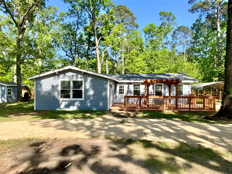 172 Pine Needle St, Onalaska, TX 77360 - #2