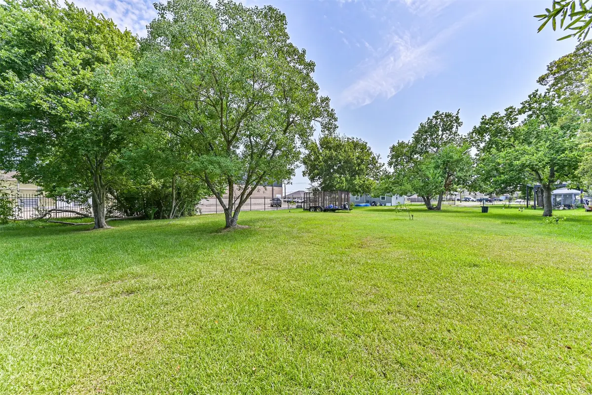 1400 South Broadway, La Porte, TX 77571 - #1