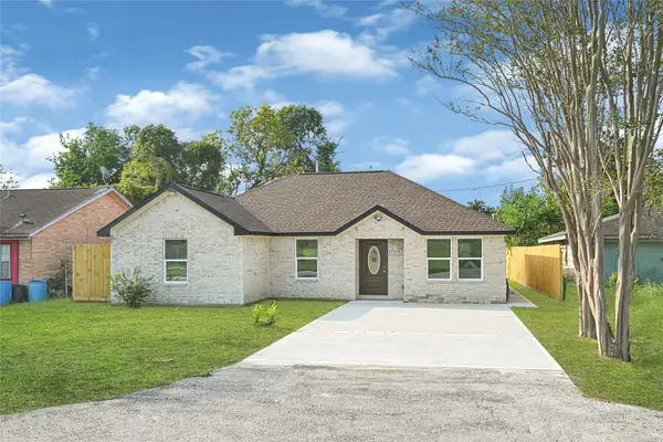 17114 Hall Shepperd Road, Houston, TX 77049