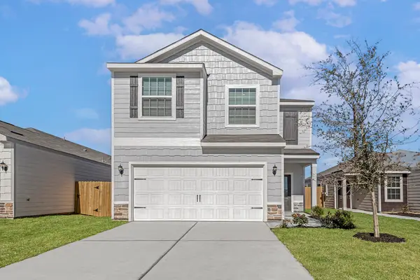 8222 Sunberry Shadow Drive, Houston, TX 77016