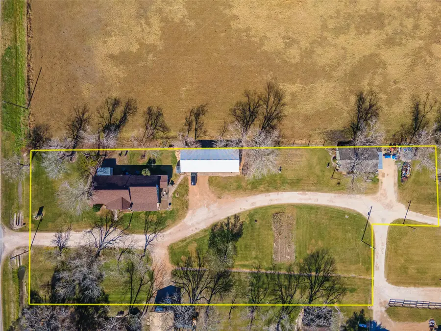 10553 S State Highway 71, Danevang, TX 77437 - #3