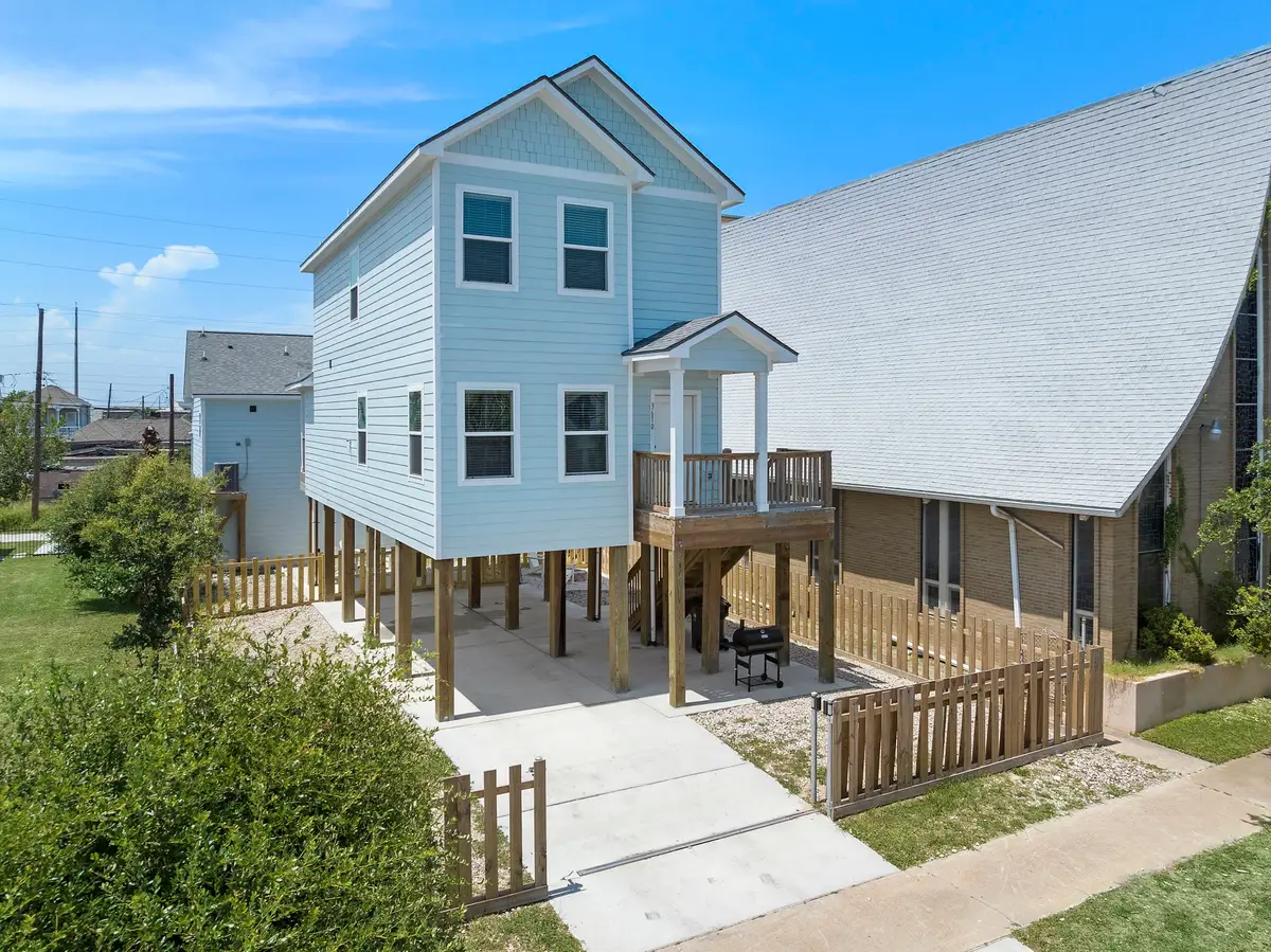 3610 Sealy Street, Galveston, TX 77550 - #1