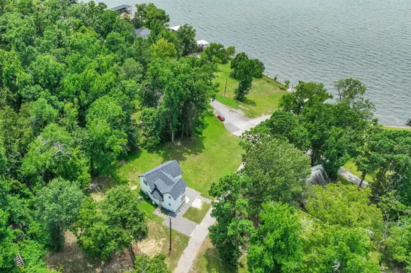 118 Hickory Pines, Livingston, TX 77351