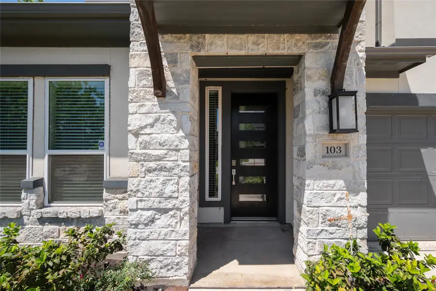 103 E Christine Manor Drive, Montgomery, TX 77316 - #2