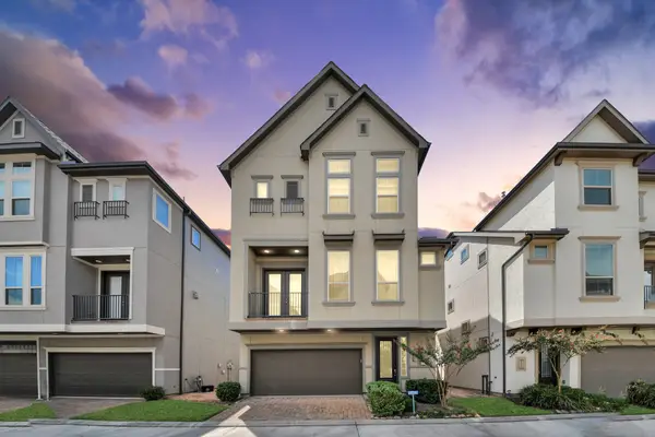4007 Centre Meadow Way, Houston, TX 77043