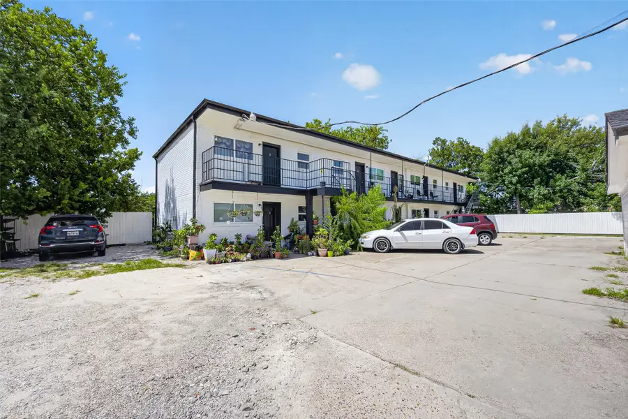 911 Michigan Street #8, South Houston, TX 77587 - #2
