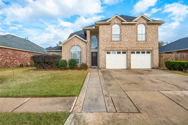 5011 Lakeside Court, Pasadena, TX 77504