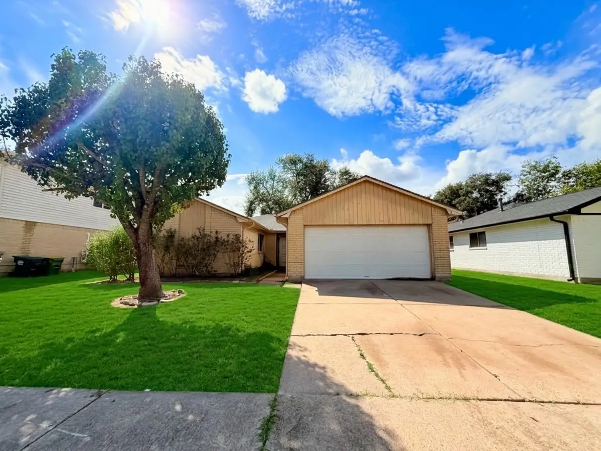 1118 W Belgravia Drive, Pearland, TX 77584 - #1