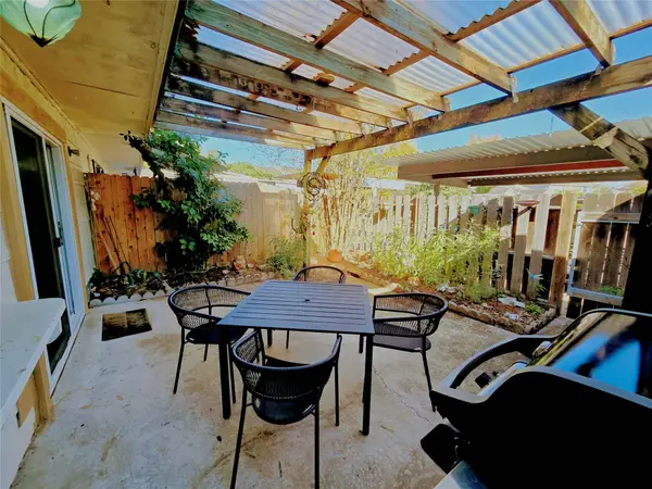 6448 Bankside Drive #33, Houston, TX 77096