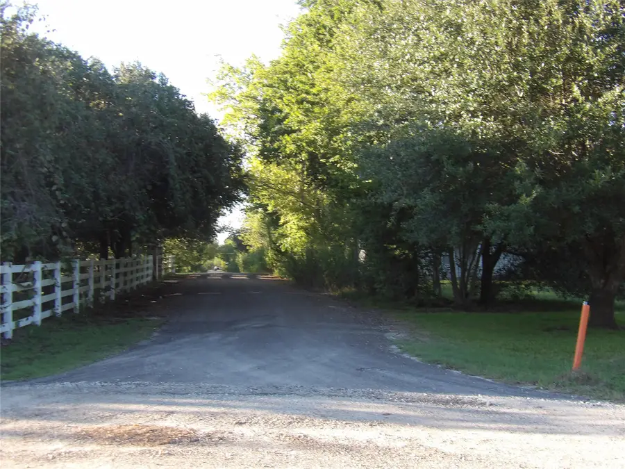 6576 Carrell Street, Shiro, TX 77876 - #2