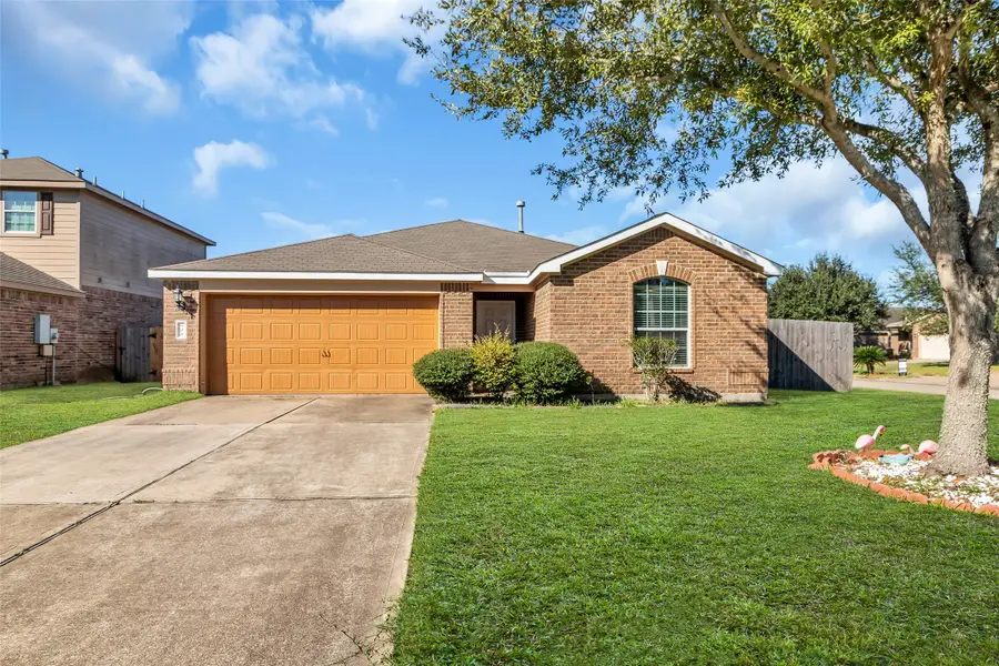 804 Indigo Springs Lane, La Marque, TX 77568 - Image #2