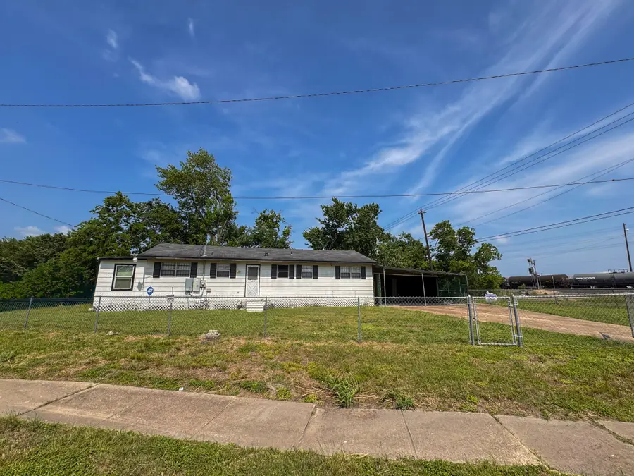 4602 N Wayside Drive, Houston, TX 77028 - #2