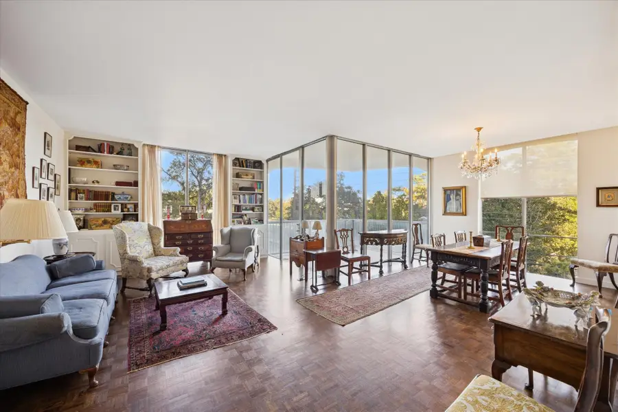 3711 San Felipe Street #2I, Houston, TX 77027 - Image #3