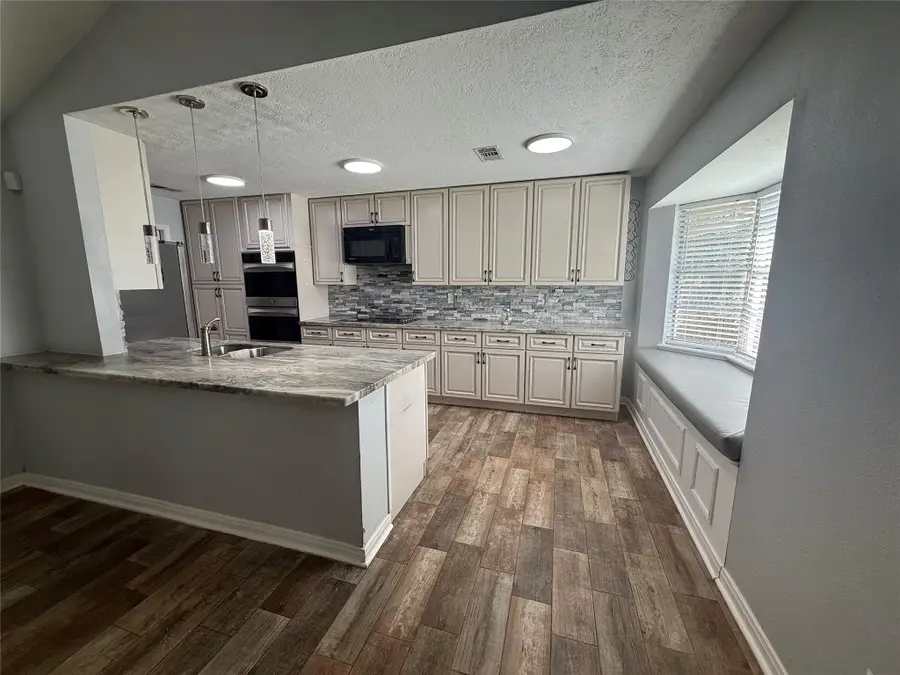 4910 29th Street, Dickinson, TX 77539 - #3